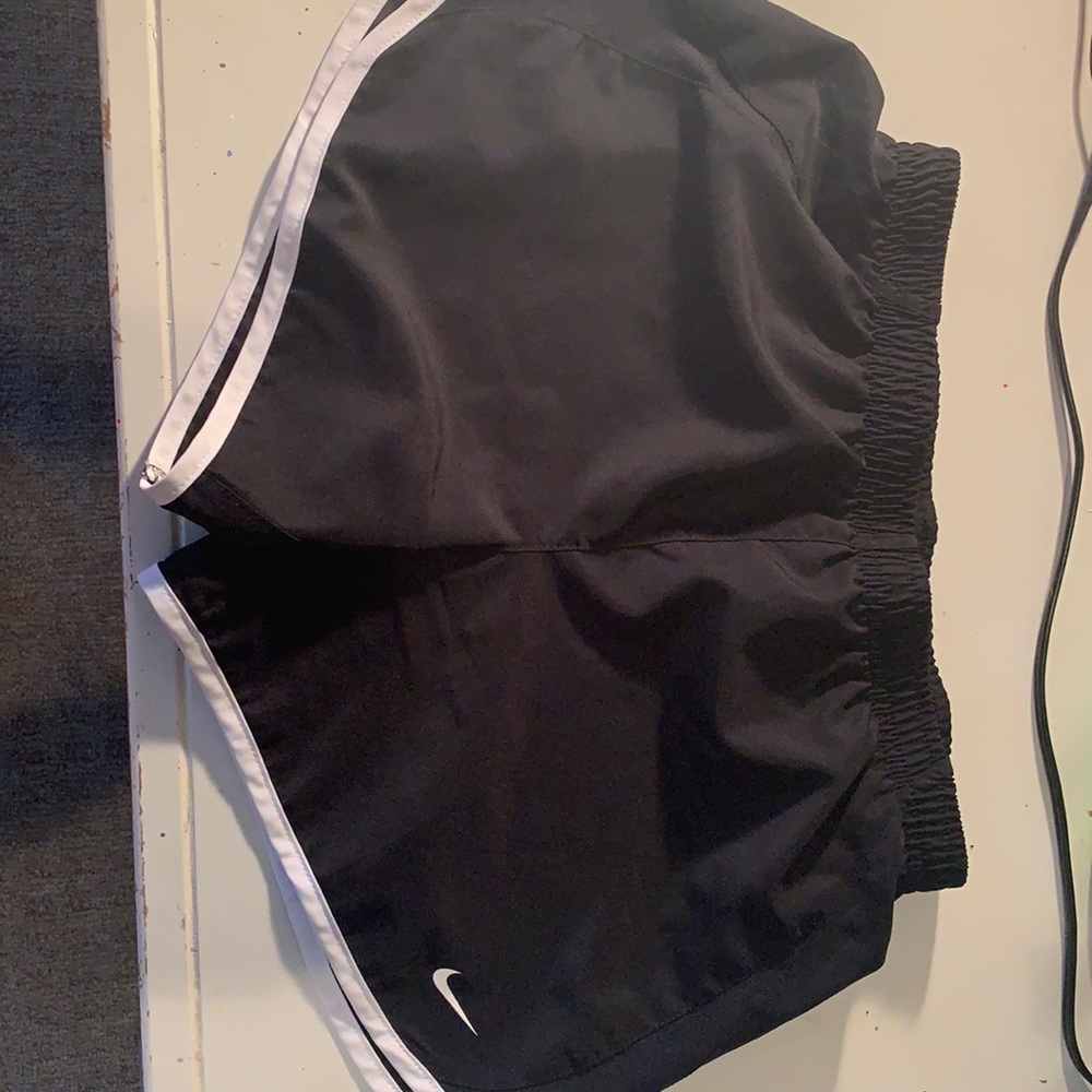 black and white nike shorts | the linear is cut ou